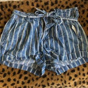 AMERICAN EAGLE TIE SHORTS🩵